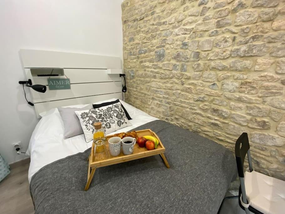 Bed In The City - Appart'Hotel - Historical Center บาเยอ ภายนอก รูปภาพ